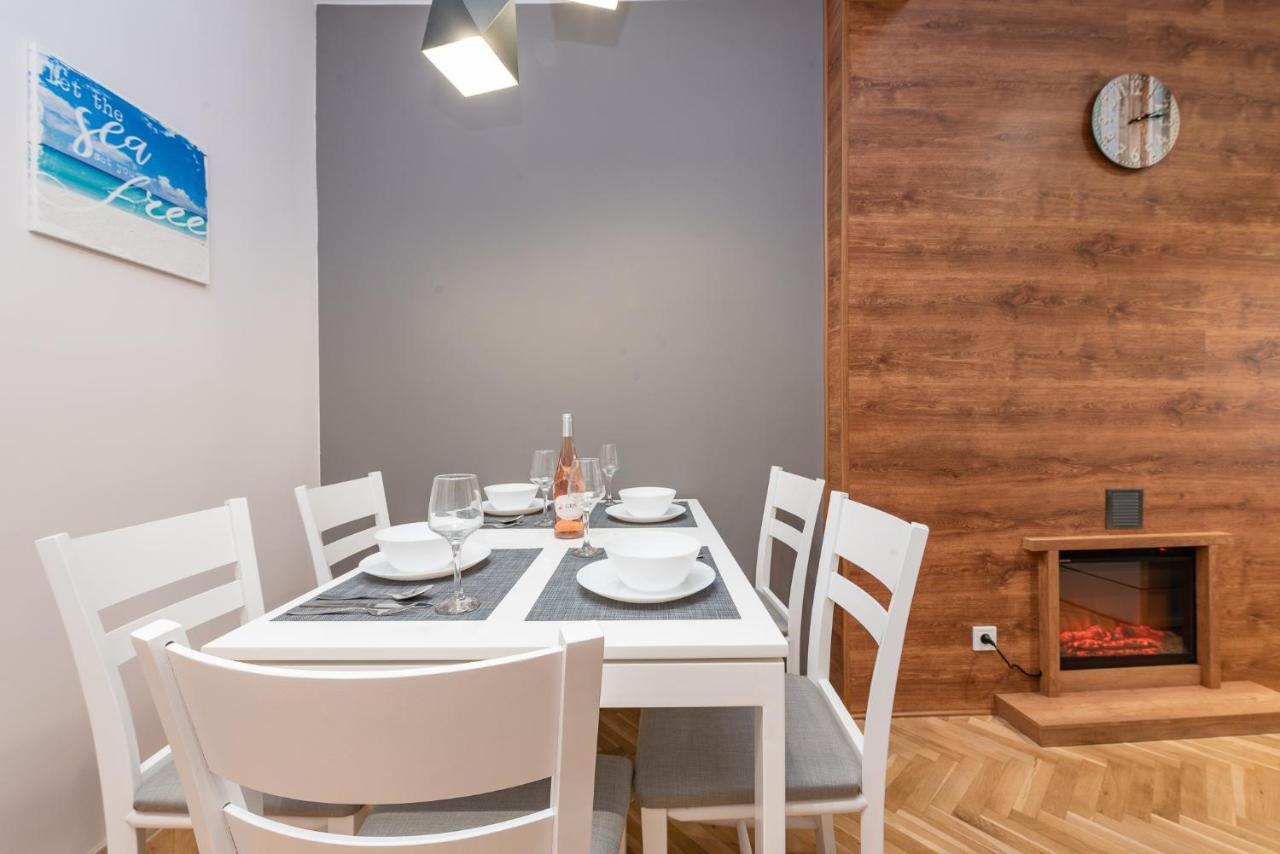 Downtown Apartment Burgas ภายนอก รูปภาพ