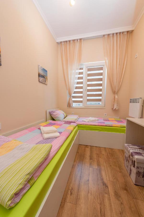 Downtown Apartment Burgas ภายนอก รูปภาพ