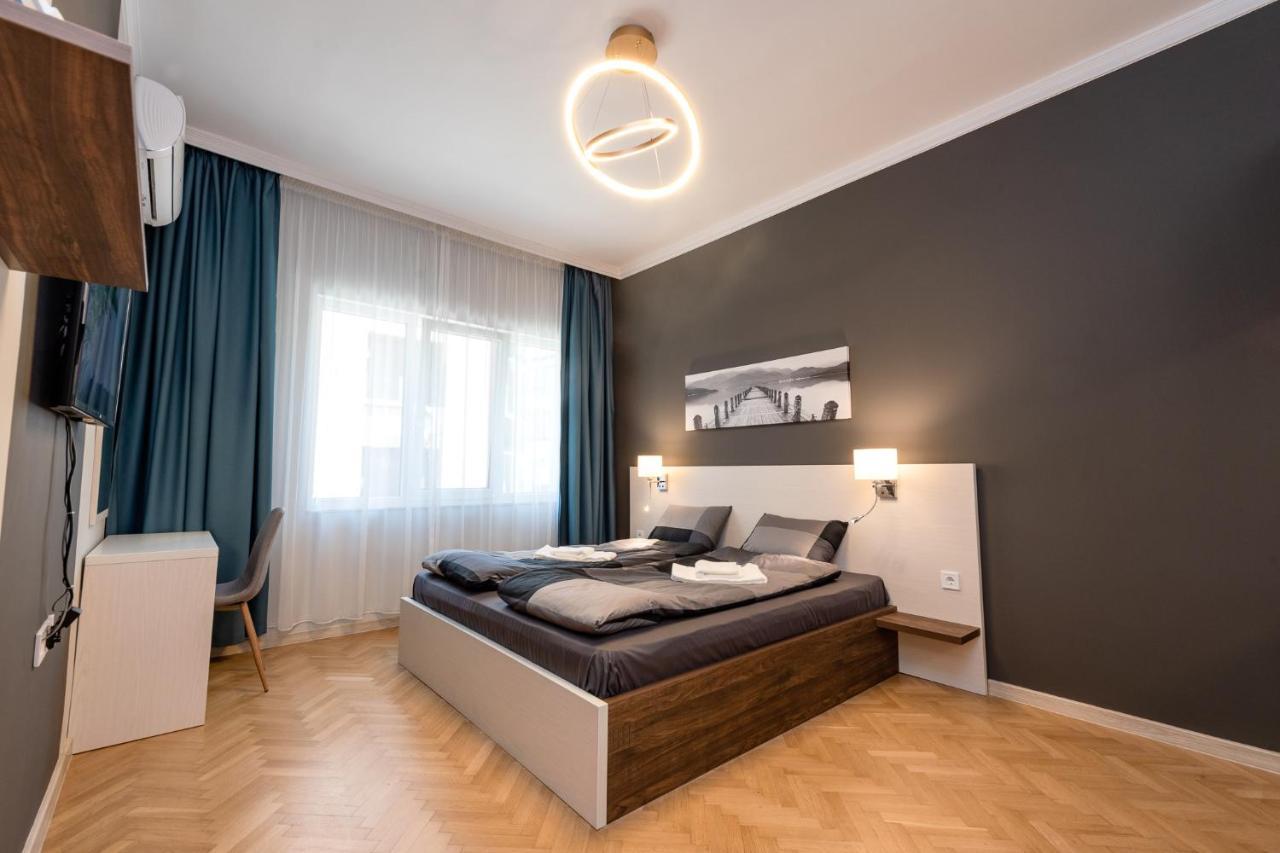 Downtown Apartment Burgas ภายนอก รูปภาพ