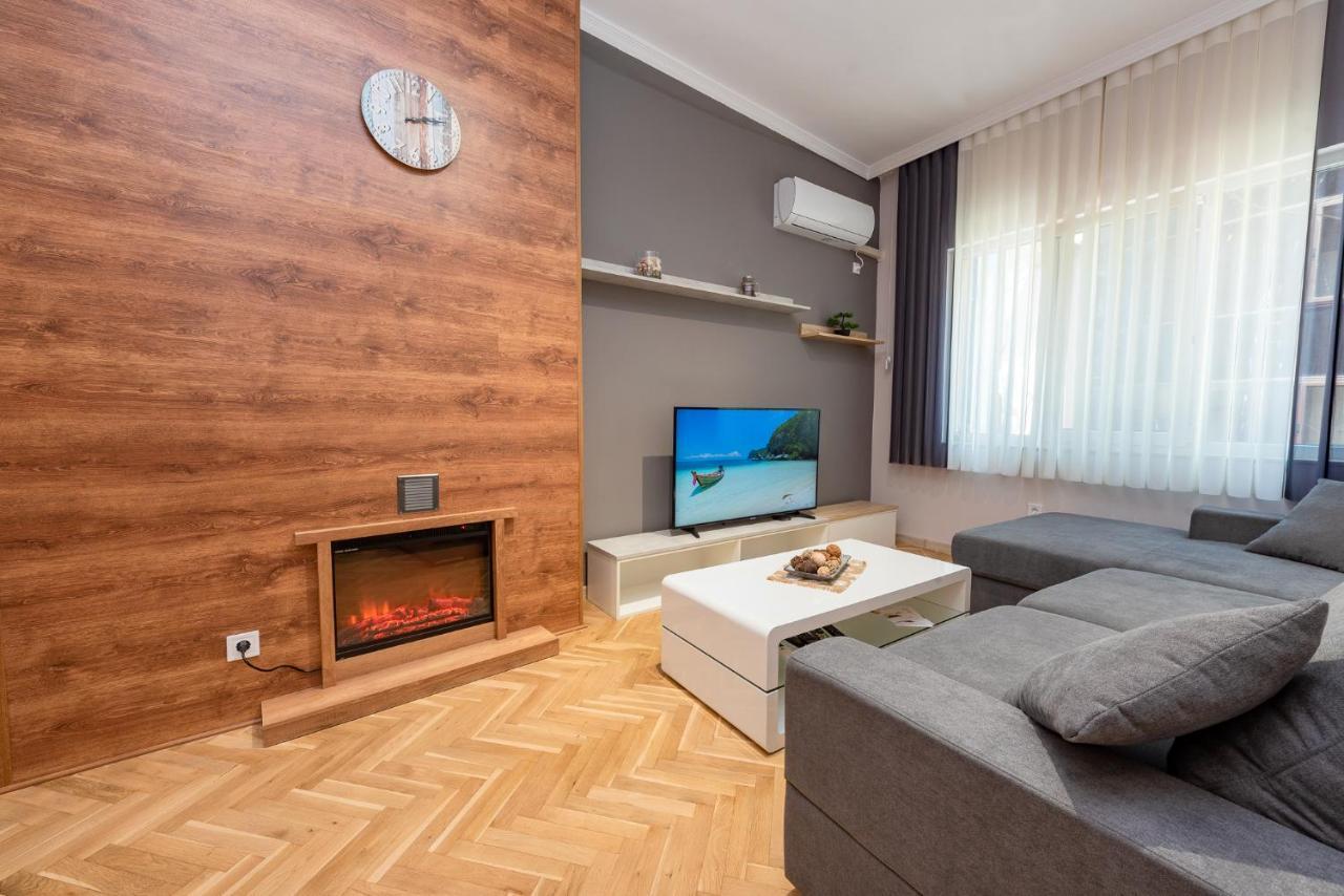 Downtown Apartment Burgas ภายนอก รูปภาพ